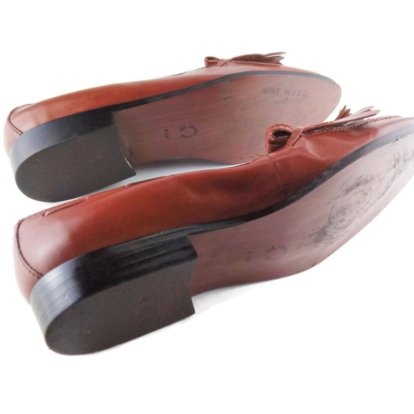 NINE WEST Leather Loafers with Tassel Detail - Picture 7 of 7
